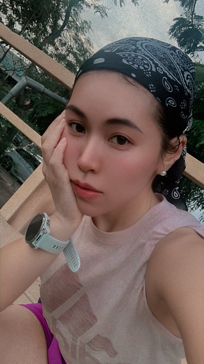MissV tweet media