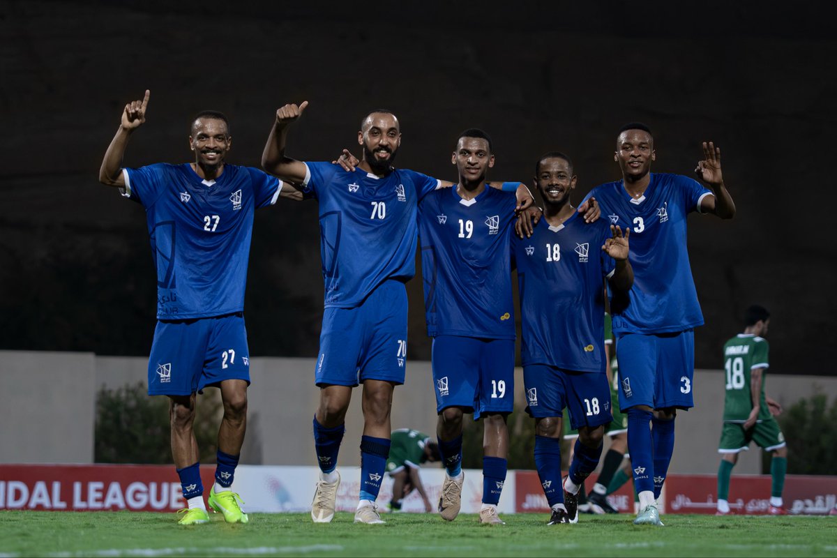 SurClubOman's tweet photo. التغطية المصورة لمباراة صور وصحار في الجولة الاخيرة لدوري جندال

#نادي_صور 
#دوري_جندال https://t.co/0ArmaYMdbh
