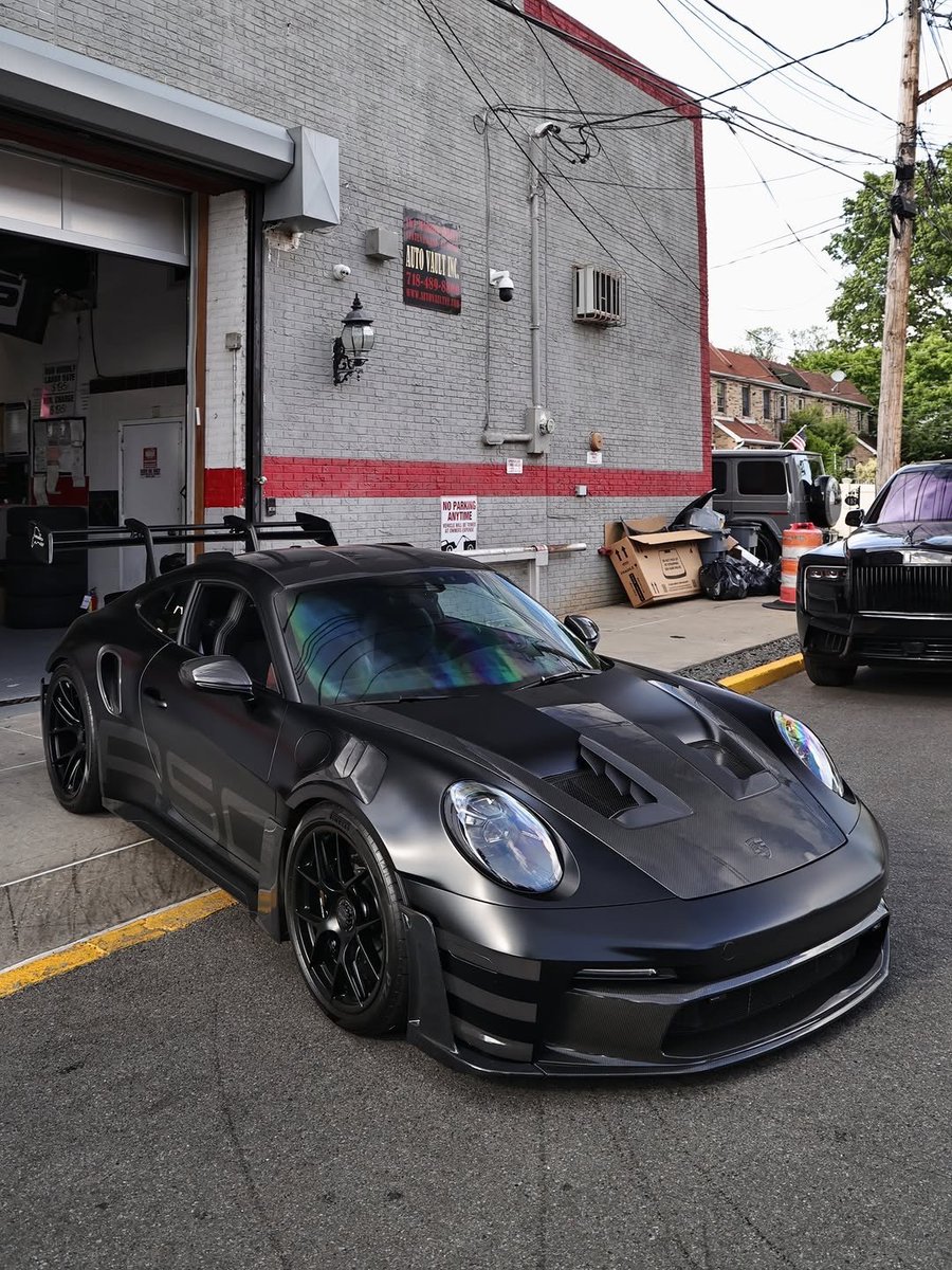 Elite Carsgasm tweet media