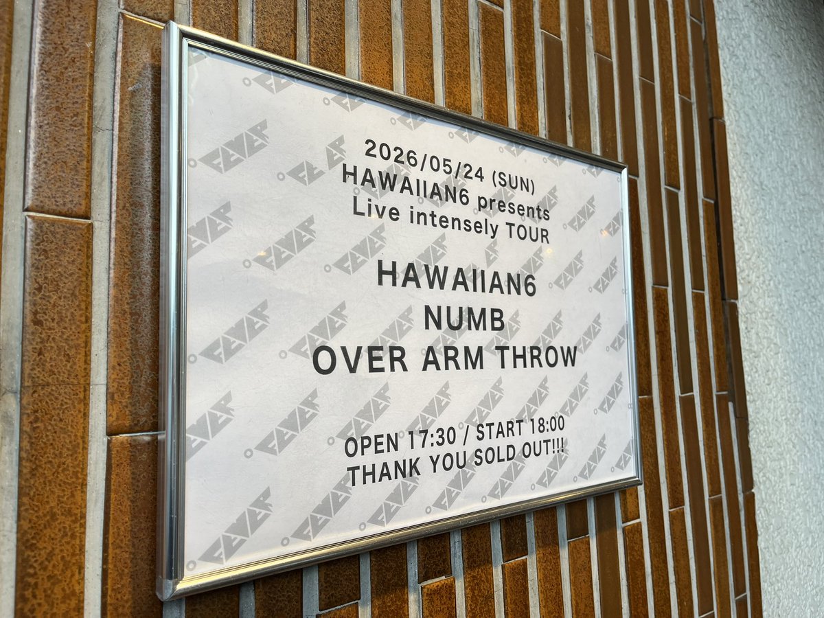 KTnamuru's tweet photo. 滾るライブ https://t.co/wxiIvdqOxv