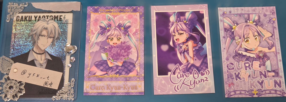 ysx__t's tweet photo. 【交換】キミとアイドルプリキュア　キミプリ感謝祭　フォト風カード

譲→キュンキュン　各1

求→画像参照
可能であれば同種交換希望です。
花束→キッス
サイン→アイドル
立ち絵→ズキューン

郵送、大阪駅周辺手渡し可能です。
よろしくお願いします。 https://t.co/zWjUOLYlWs