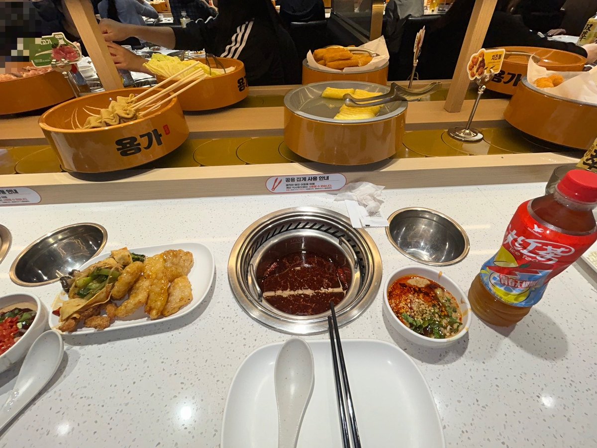 kulkuleemm's tweet photo. 먹엇음 청년 https://t.co/kR5o6gMEHP