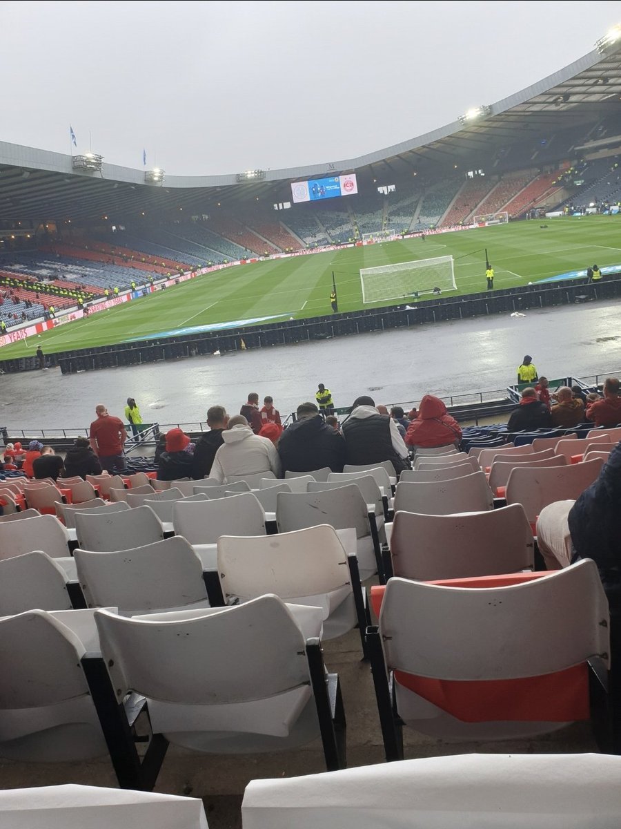 Person6632's tweet photo. Officially been 1 year today 🔴⚪️🏆 https://t.co/uddf0vHzyj