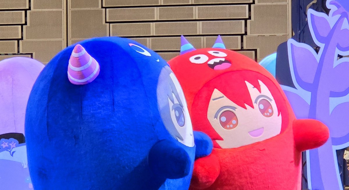 알스アルエス tweet media