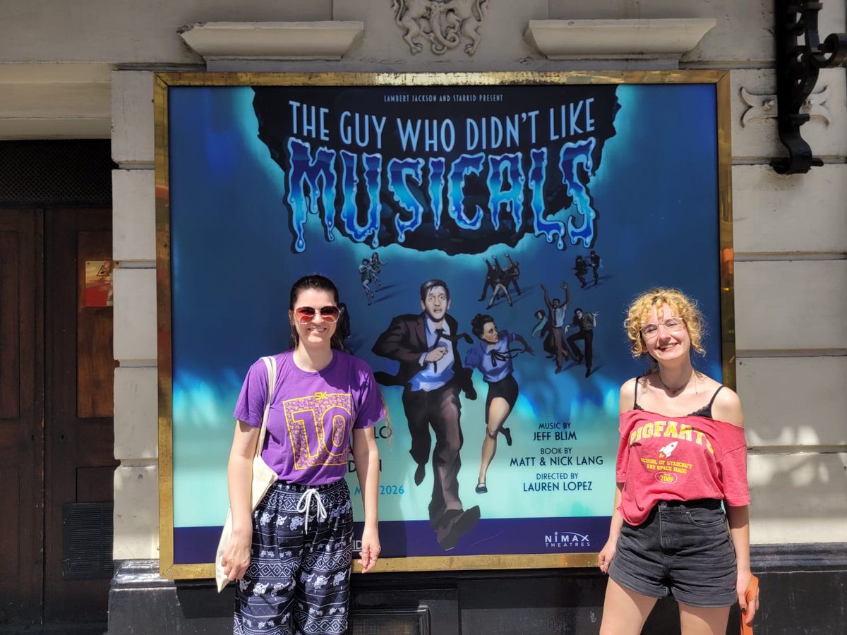imnotanightroll's tweet photo. starkid are you free tonight https://t.co/w65L9z9FpT