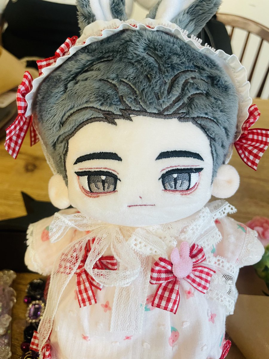 Ash_gyeom's tweet photo. 절대 한잔만 커피를 마셨을리 없음으로 ㅋㅋ
쭉쭉 들이키며 수다 삼매경+체리와공백님의 교환의 장이 활짝열림 
옆에서 보기만 해도 너무 재밌었음 ㅋㅋ

그리고 촠님이 오랜만에 20깅을 데려왔는데
아니 왤케 이뻐?!!!!! 🥹♥️ https://t.co/uoebpPZcpe