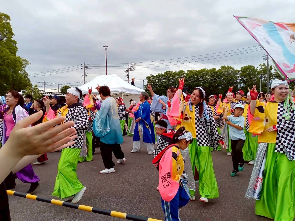 konkontoyokawa's tweet photo. 豊川おいでん祭
コンコンどまつりフェス
無事終わりました！

開催や運営に関わって下さった皆様、
見て下さった皆様のおかげで盛大に盛り上がり、楽しい時間を過ごすことができました！

ありがとうございました！
お祭りに関係された皆様に感謝✨✨✨

#コンコン豊川
#おいでん祭
#どまつり学生委員 https://t.co/p3zMAOYMho
