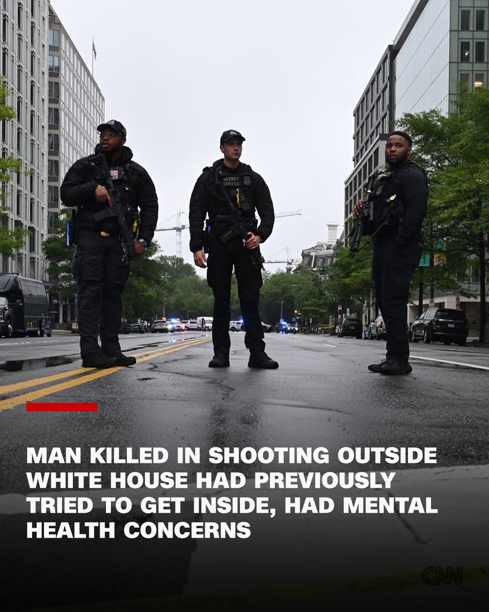 CNN tweet media