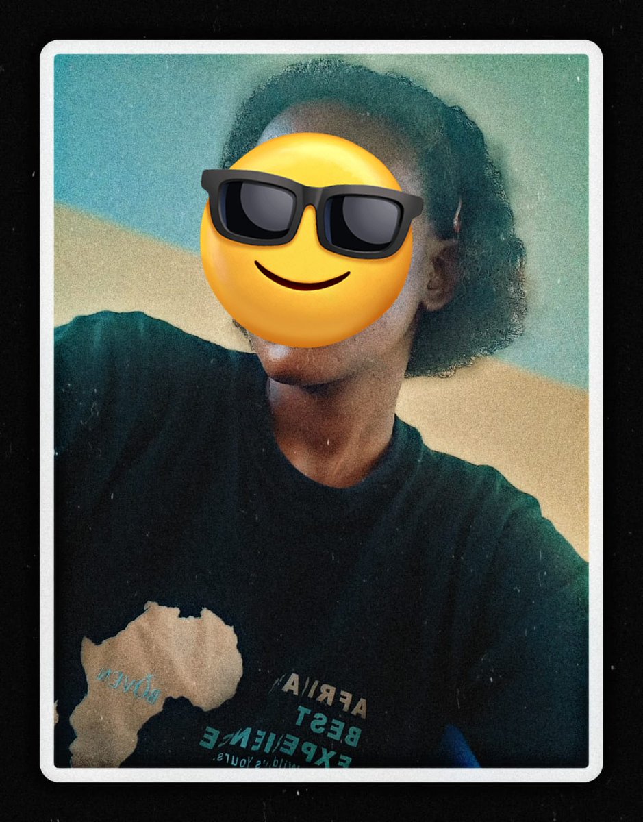 AM_NIC3's tweet photo. Ladies  niambieni nifanyeje 🥲
Nilikuwaga na nywele nyingi hadi zinakaribia kufika kwenye mabega , but since last year nywele zinaisha tu kichwani , Nina 6 years lakini kama ndio nimeanza kufuga ,😭 nifanyeje 💔
F1 2024
F2 2026🥲 https://t.co/z1fq8xUKRi