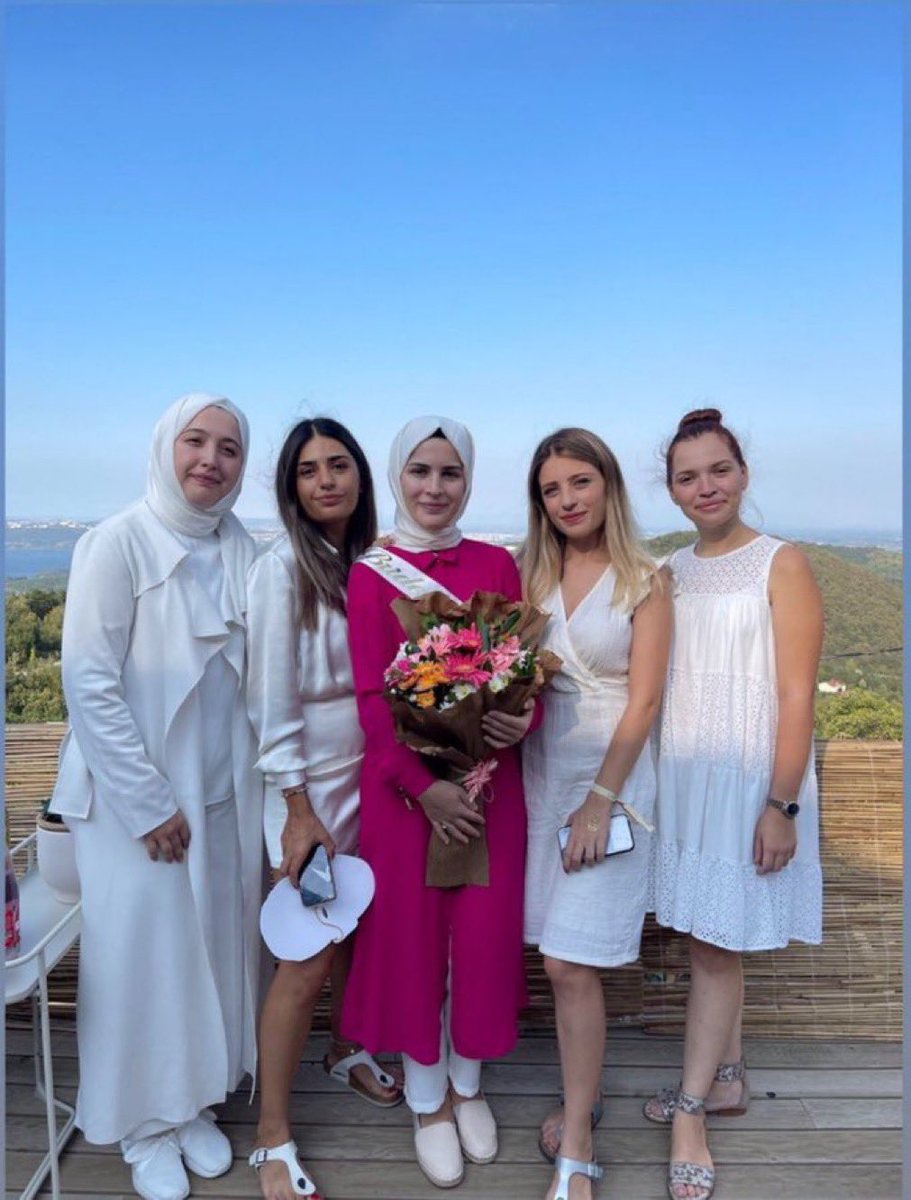 MeşhurOç tweet media