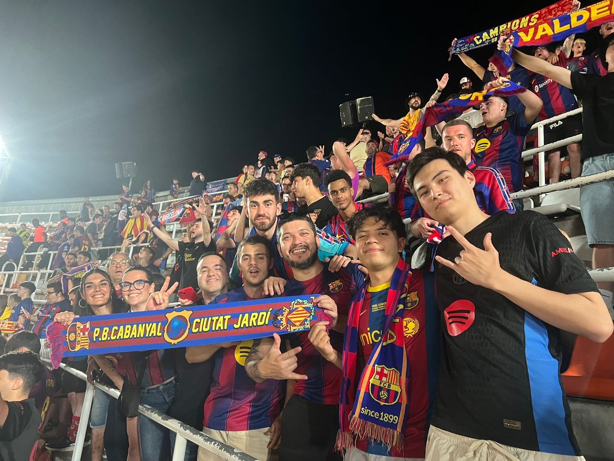 PENYA BARCELONISTA VALENCIA CABANYAL-CIUTAT JARDÍ tweet media