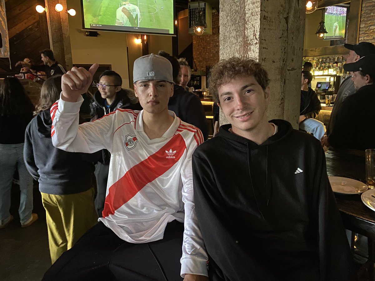 RiverPlateBK's tweet photo. River es Familia!!

#RiverEsMundial #RiverPlateBrooklyn #BrooklynEsDeRiver #RiverEnUSA #RockySiemprePresente https://t.co/Y1jl5Lzu1I