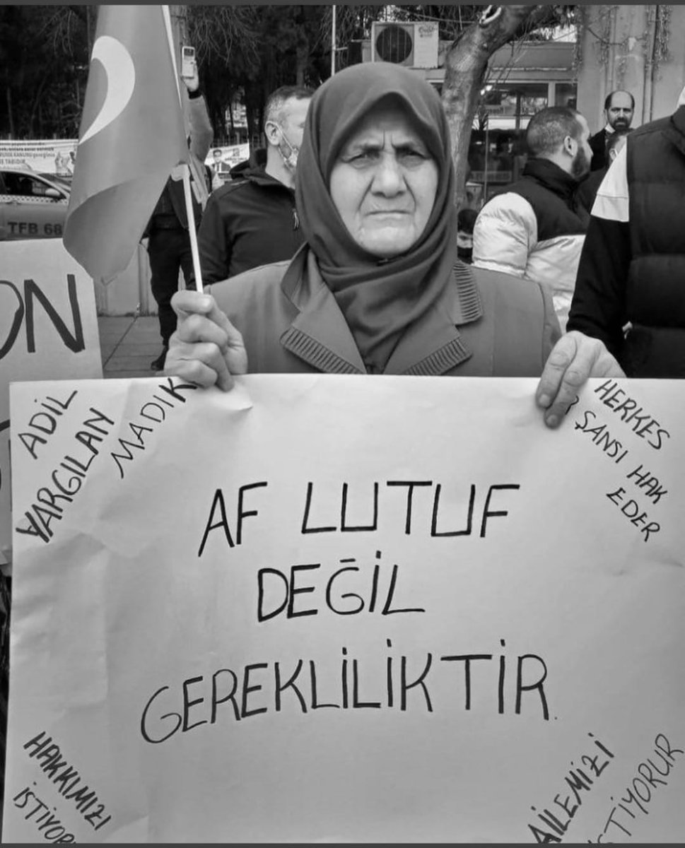 gumus_saki98's tweet photo. GenelAf EşitlikSağlar https://t.co/yAaPn0j8cV