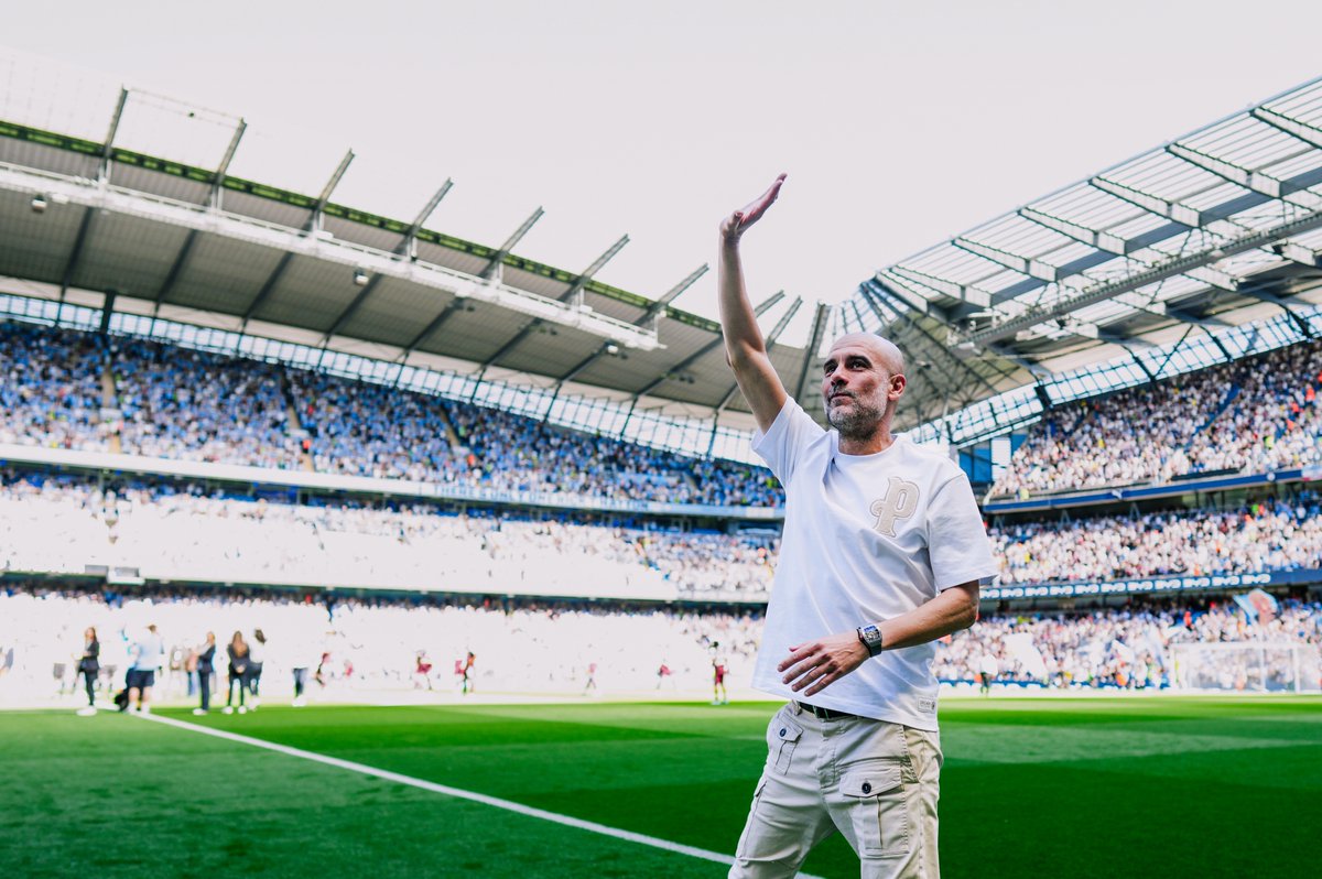Manchester City tweet media