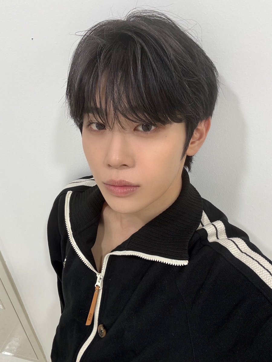 탯 tweet media