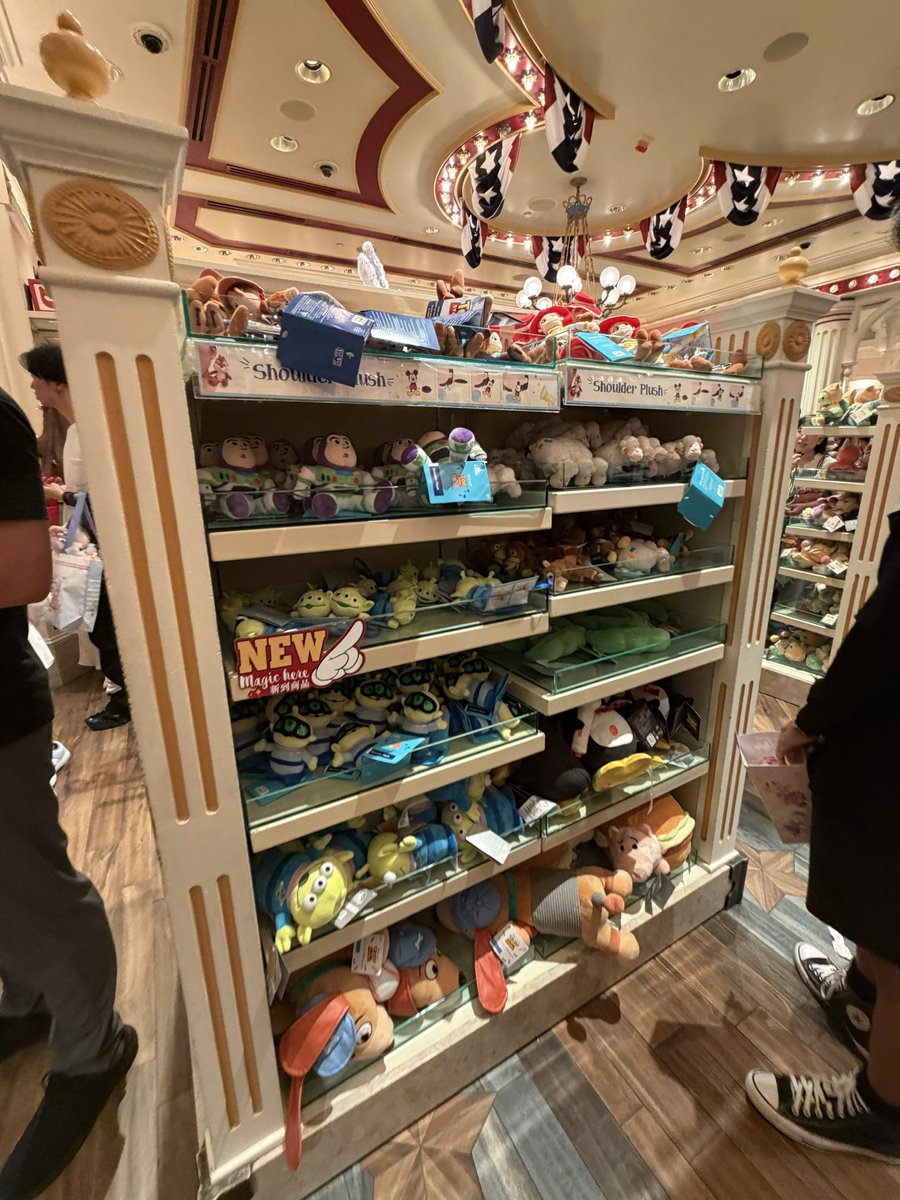 Nick_wzp's tweet photo. トイストーリーの新作グッズ🌟

ハムのキーリング可愛くて買うかめっちゃ迷った🥹

#香港ディズニー #HKDL https://t.co/SpmHoX31gi
