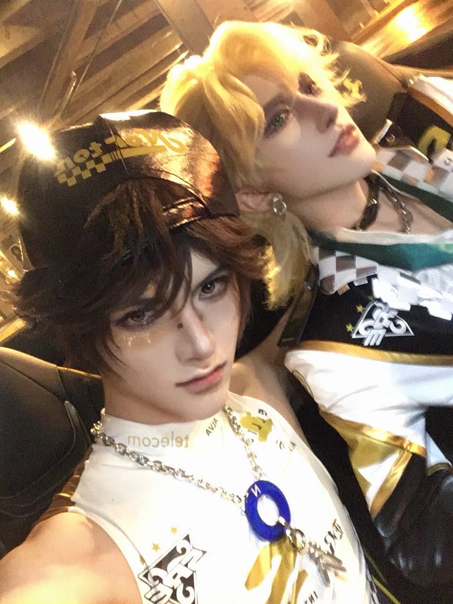 Koma55_2Hina's tweet photo. Golden Rain

#IdentityV #IDV #identityvcos 
#NortonCampbell #RichardSterling 
#cosplay #コスプレ #SRE https://t.co/orHbPFNeui