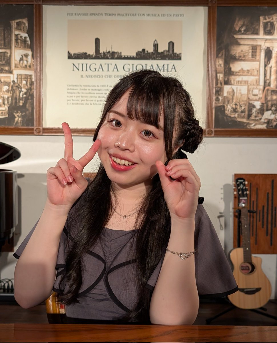 donjyuro's tweet photo. #courtesea ワカナちゃんの生誕ソロライブに行って来ました😊
懐かしい曲のカバーや新曲もあったりで、とても楽しめました🎶
ワカナちゃんお誕生日おめでとう🎂 https://t.co/AzW2io2Zep