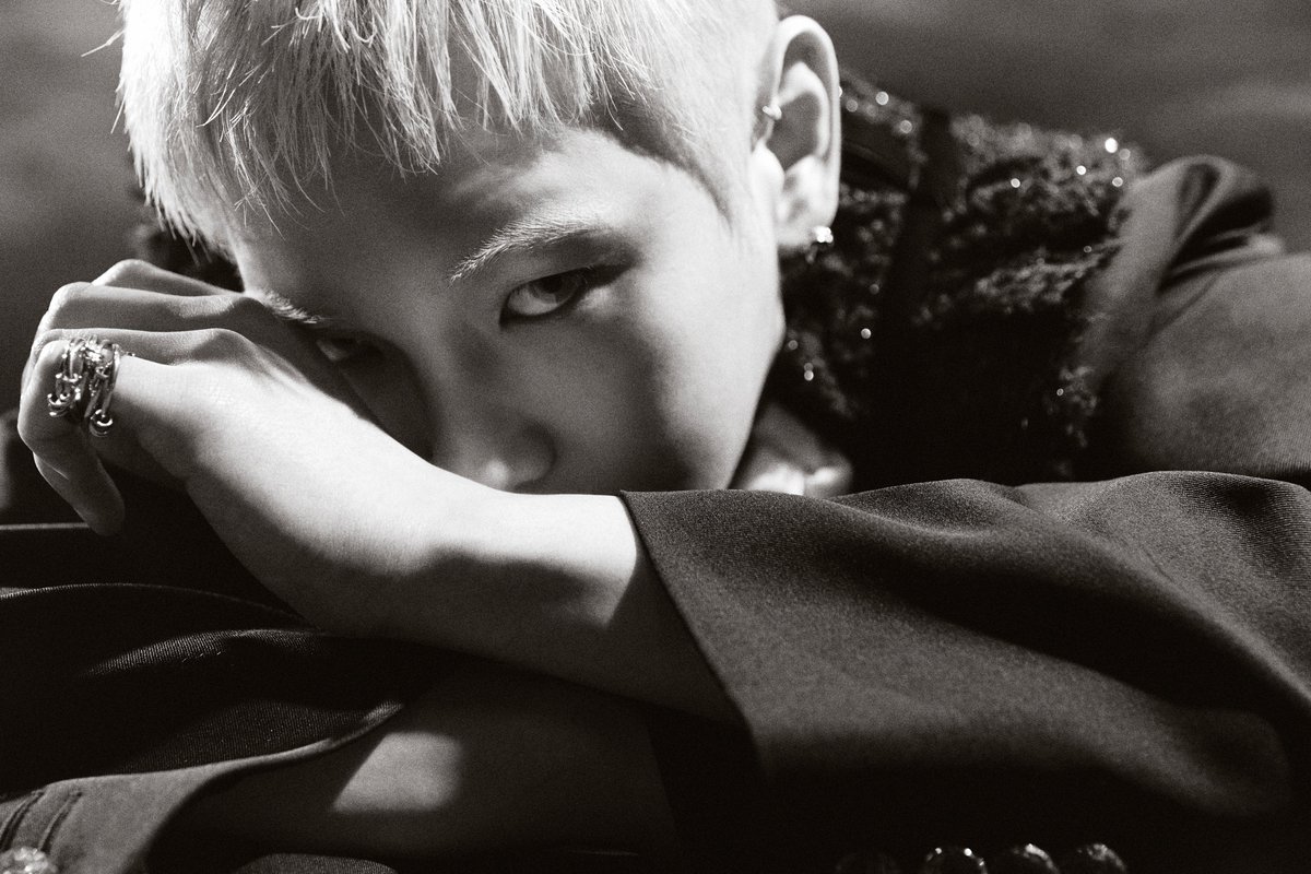 SHINee tweet media