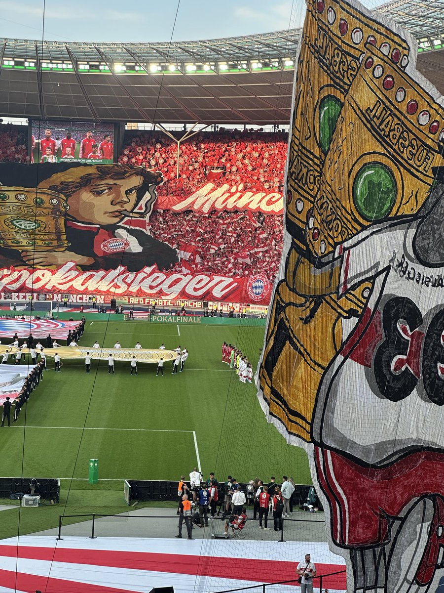 MaBra1893's tweet photo. @Rosenlippengirl @CaroppoDaniel Es war unvergesslich🤍❤️🤍 https://t.co/XZaWWSCsOE
