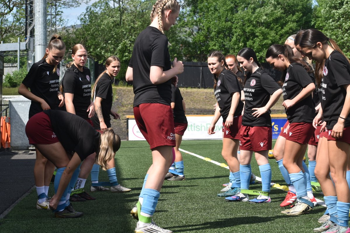 DryburghAthW's tweet photo. 🏆 𝑪𝒖𝒑 𝑭𝒊𝒏𝒂𝒍 Warm up underway - KO 4pm @ The Indodrill

#WeAreDryburgh | @SWFChampionship https://t.co/3LLE4wD4vF