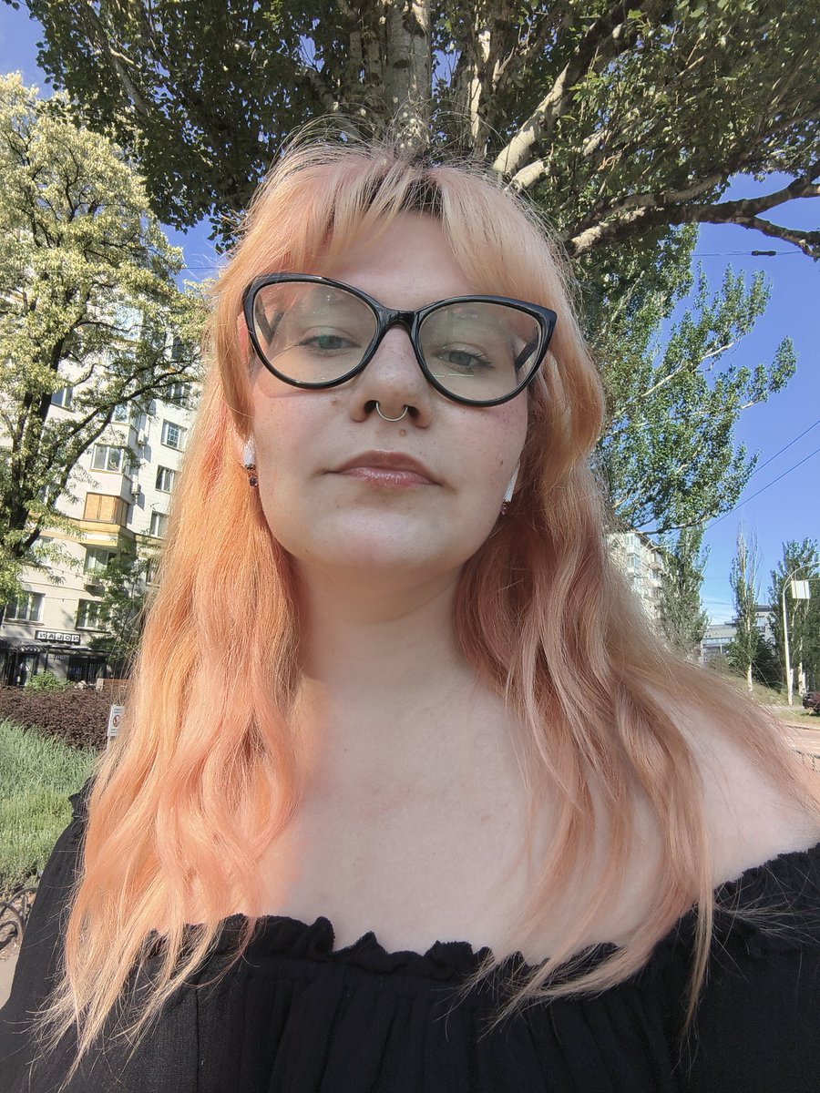 Genteel Girl tweet media
