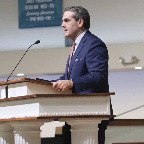 Evangelist Wade Eadie tweet media