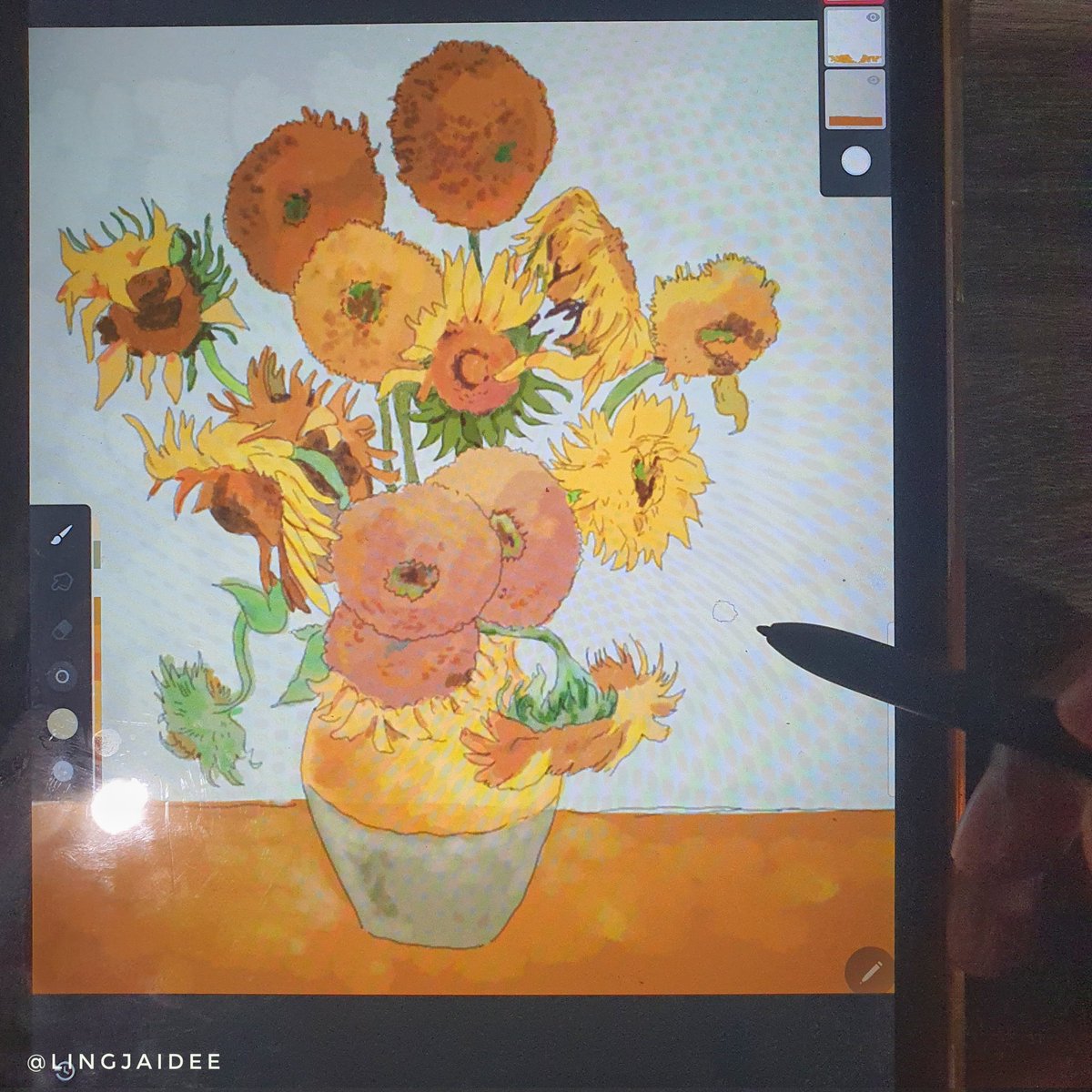 lingjaidee's tweet photo. น่าจะใช้ได้แล้วล่ะ เวอร์ชันดิจิตอลดีกว่าวาดสีน้ำจริง สำหรับกรณีนี้ 🙂 #jansee #indiegamedev https://t.co/lRIZyg1voZ