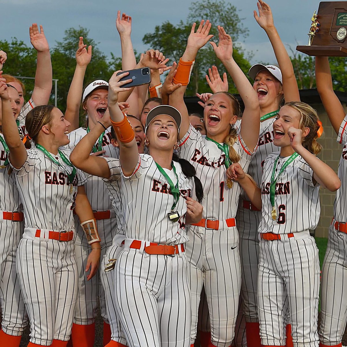 BapstKenleigh's tweet photo. For the first time in school history, Eastern is now District Champs! I love being a part of this team and this community of people, I’m so glad I get to contribute to the success of this team! Go eagles 🦅 https://t.co/VlmVIaFcRs