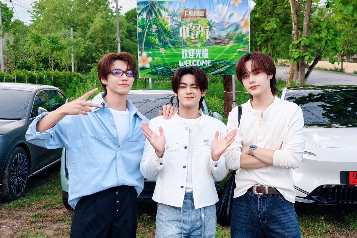 Peerayim's tweet photo. ครั้งแรกกับการมาถ่ายรายการ “Chinese Restaurant Season 10” ตื่นเต้นมากกก แต่สนุกมากได้วยยย

เป็นอีกหนึ่งประสบการณ์ที่ประทับใจมาก ๆ
หวังว่าจะได้กลับมาอีกครั้ง ขอบคุณมากๆคับบบบบบ

#TheChineseRestaurantS10
#清迈中餐厅
#中餐厅10 
#peerayim #pepper_pirayot https://t.co/TAWWVZxtkw
