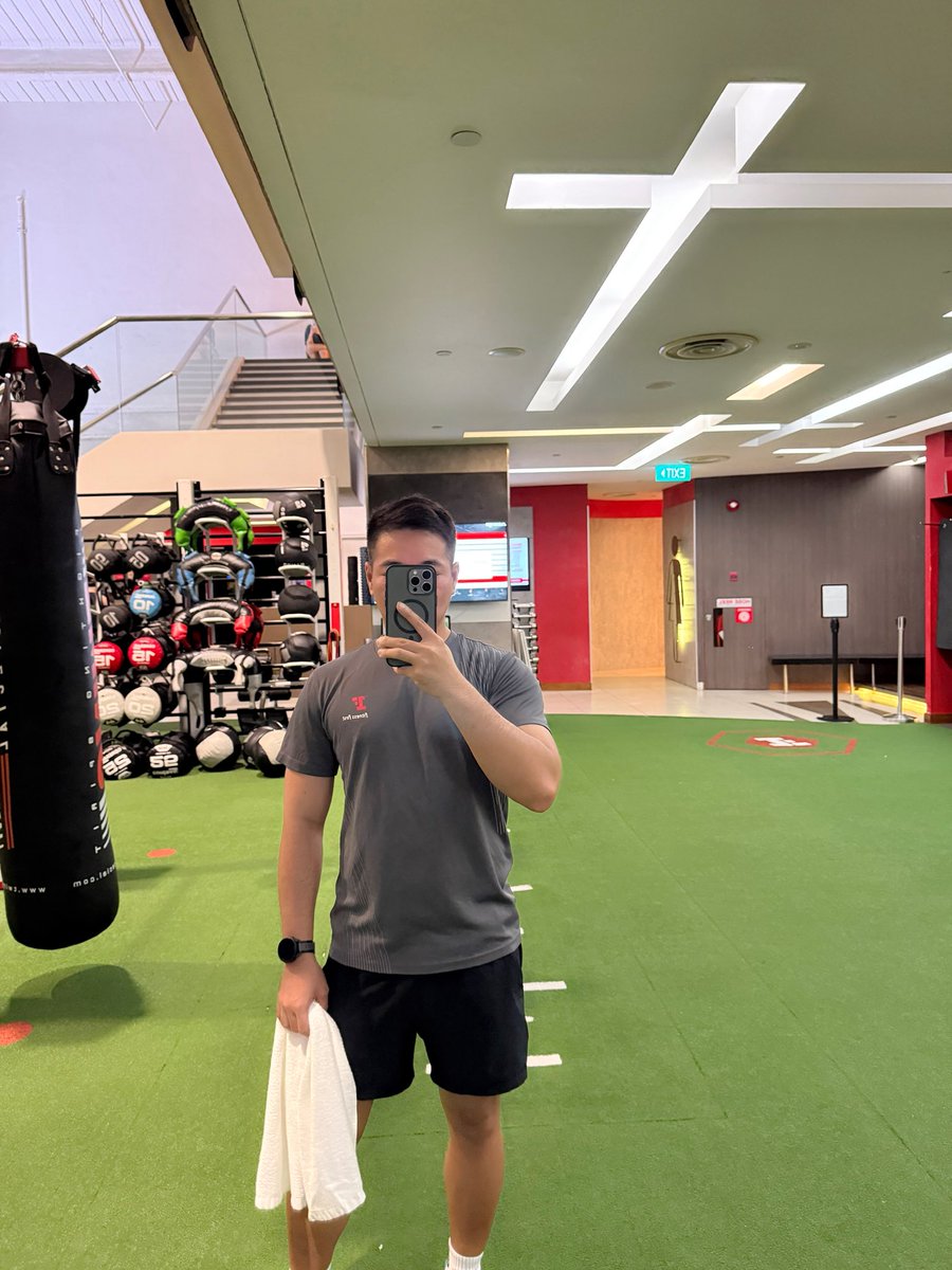 mrgray271's tweet photo. 💪🏼💪🏼 https://t.co/DDoFYfcvih