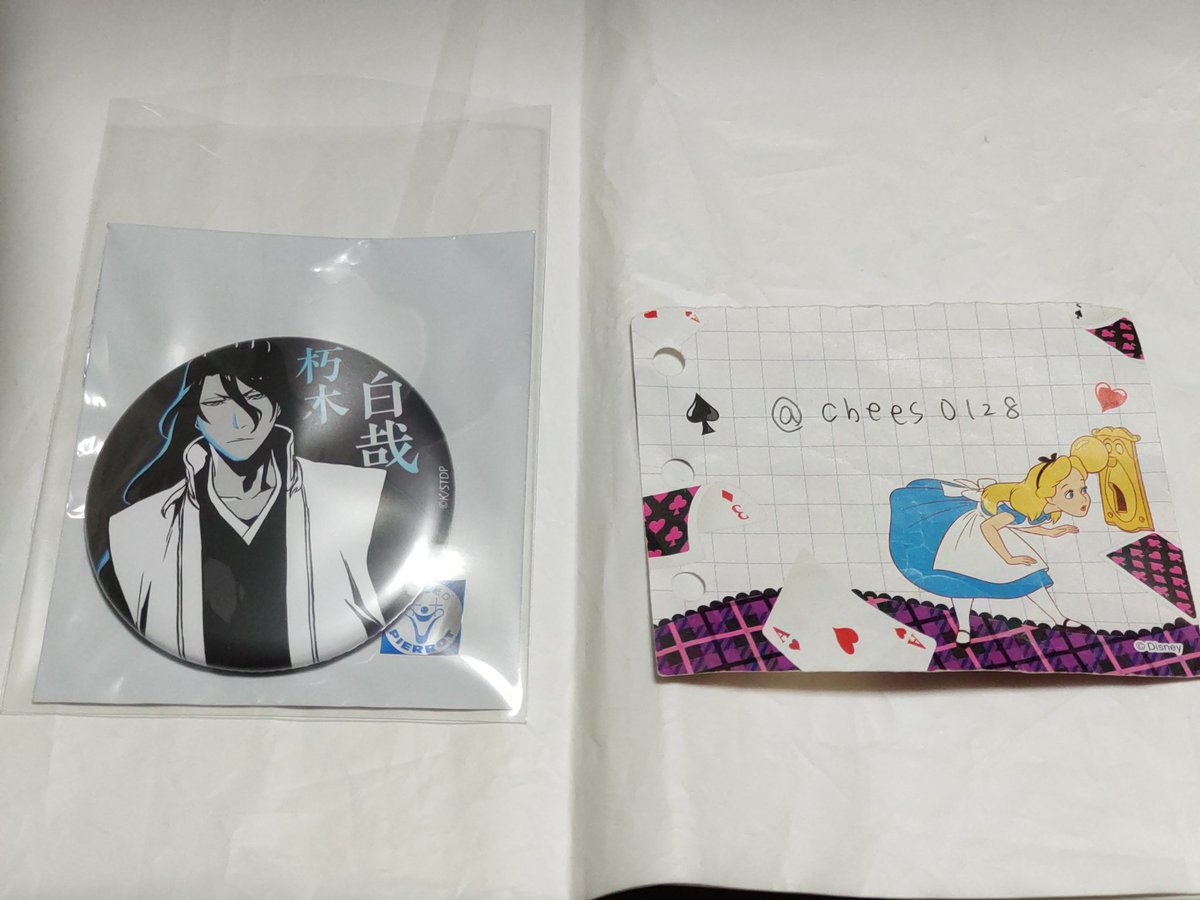chees0128's tweet photo. 【交換】BLEACH WORLD 凱旋 マット缶バッジ

【譲】白哉

【求】同種日番谷

身内分になります。
川崎手渡し、郵送可能です。
ピンポイントで難しいと思いますが
検索からでもお気軽にお声掛けください。 https://t.co/v54SJkbbbX