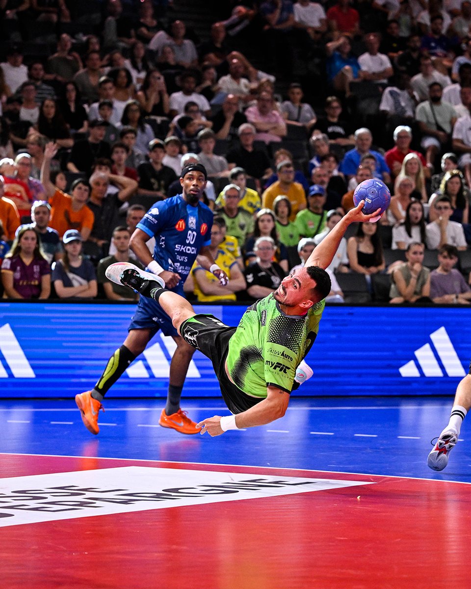 FFHandball tweet media