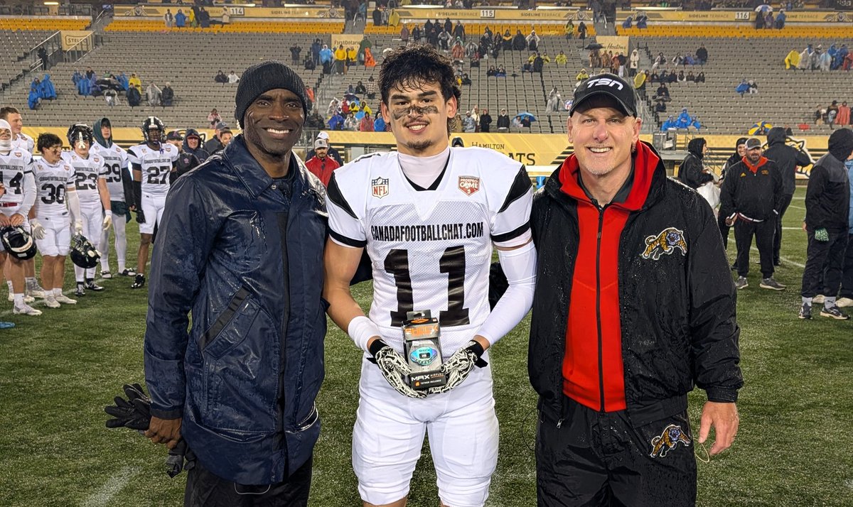 chatfootball's tweet photo. Congratulations to @FootballNorthca WR @gabetabora on winning Offensive MVP for #TeamMilt! 🏆 

The 2026 #CFCProspectGame will be broadcast on Monday night at 8:00pm EST on TSN5 📺 https://t.co/vUajJkgHXp