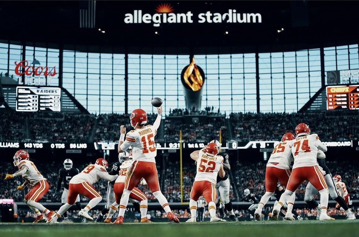 chiefstorm2's tweet photo. The Kansas City Chiefs Will Win Super Bowl LXI⏰ https://t.co/lMdZ8plyT0