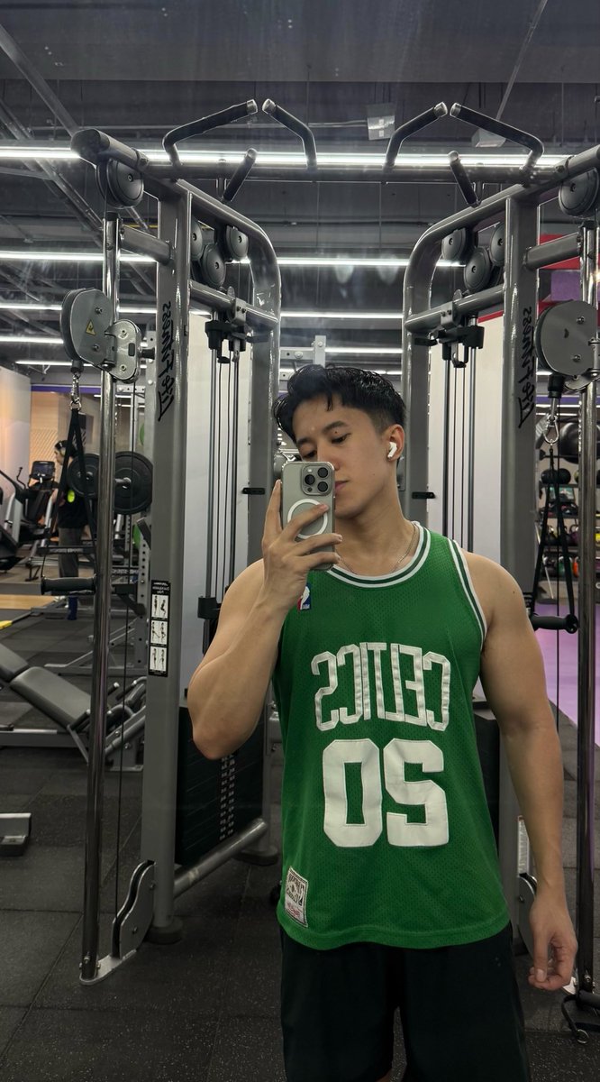 lelfernandez's tweet photo. 💦💦 https://t.co/pqICFqlxpL