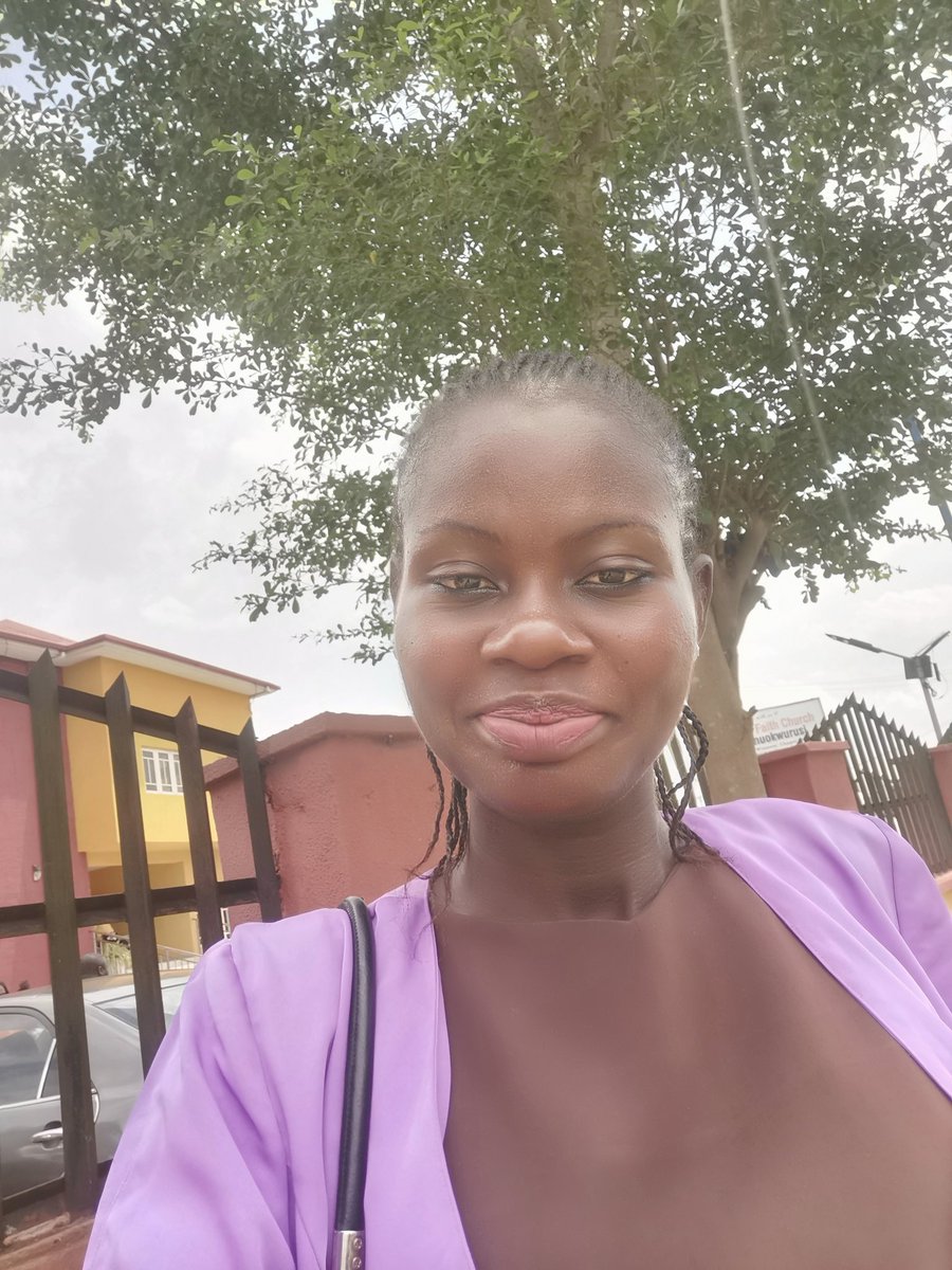 concept_mj's tweet photo. What is Sunday without a cute picture of me👌👌👌

Happy Sunday X family https://t.co/2WW6Tnx4me