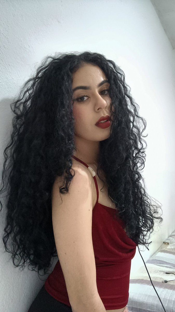 at3naaa's tweet photo. Sempre vou postar no tt as fotos que eu não tenho coragem pra postar no Instagram https://t.co/gf75yJlkvz