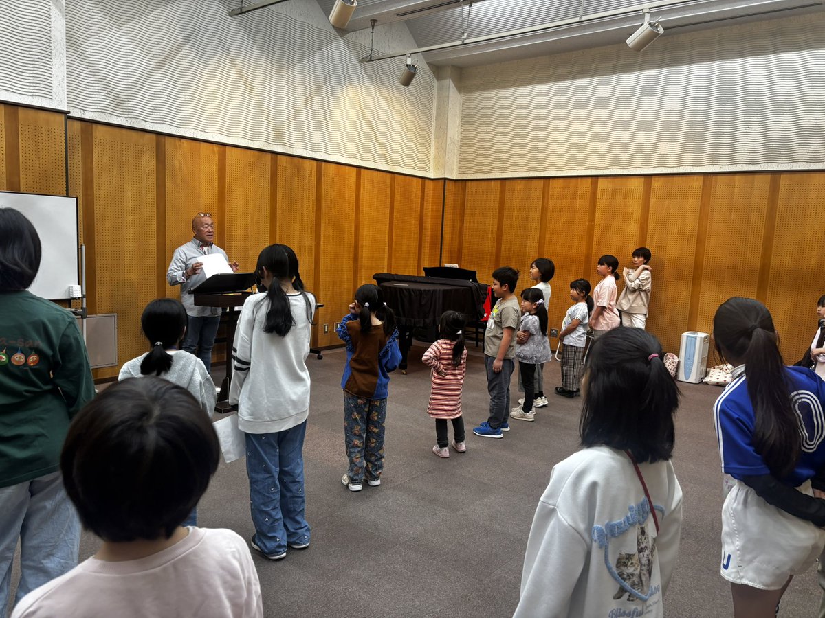 SCJC2011's tweet photo. 体験の方が今日から入団しました！
嬉しい😊
次回（31日）は体験会です。
既に多数のお申込みがあります。
これからでも大丈夫です。
興味のある方、ぜひいらしてください。
⬇️
https://t.co/rcis68mktJ https://t.co/r3h2oBHu86