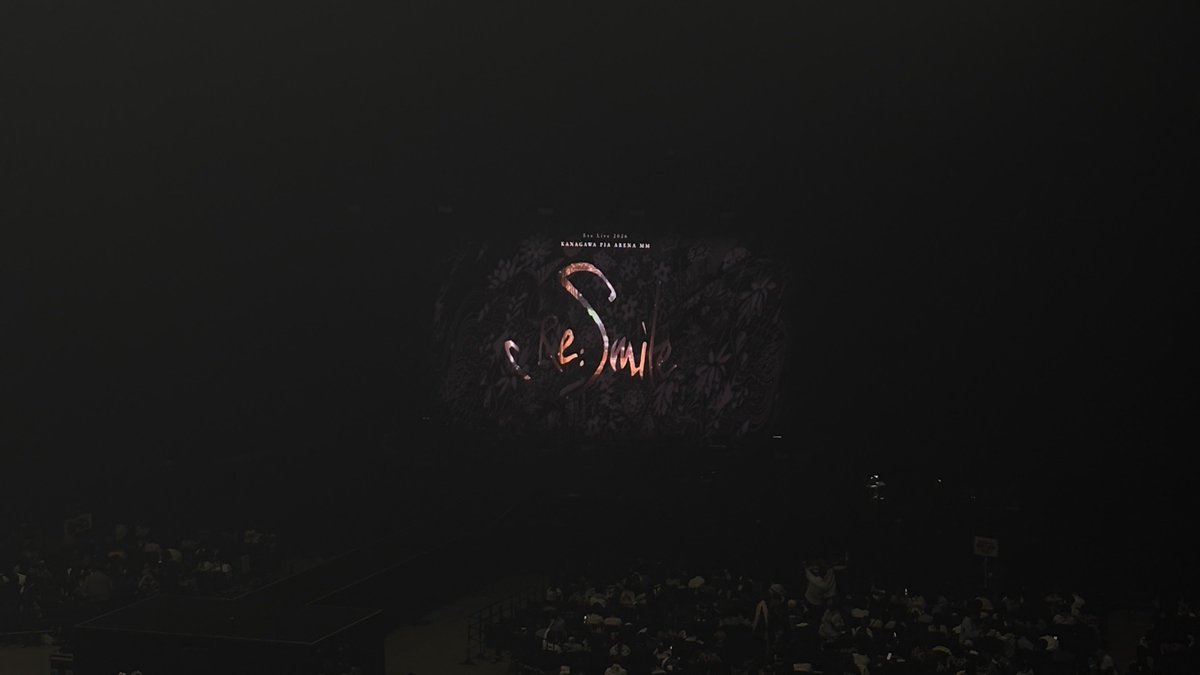 qnufl's tweet photo. ✴︎ Eve LIVE 2026 Re:Smile ✴︎ https://t.co/Tl9fD4QoH9