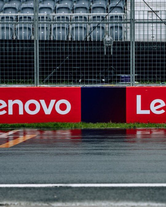 F1Tornello's tweet photo. #F1 #CanadianGP Así está el circuito Gilles Villeneuve ahora ☔️
Fotos de @F1 https://t.co/hZbHkAqDmC