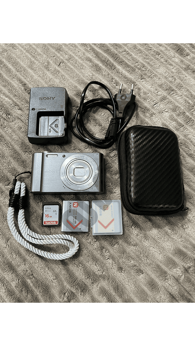 matroymatroy's tweet photo. preloved sale ✨
https://t.co/DGwK5vG0Dd
📸 Sony Cybershot W810 silver
🎮 Fantech EOS PRO II Hall Effect Gamepad
💇‍♀️ Remington 3in1 Curl &amp; Wave CI97MS3
foto/video detail bisa request yaa! serius buy langsung dm https://t.co/Egc9pvJ6hi