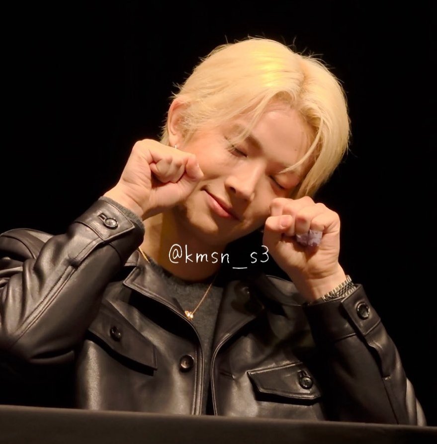 마르 tweet media