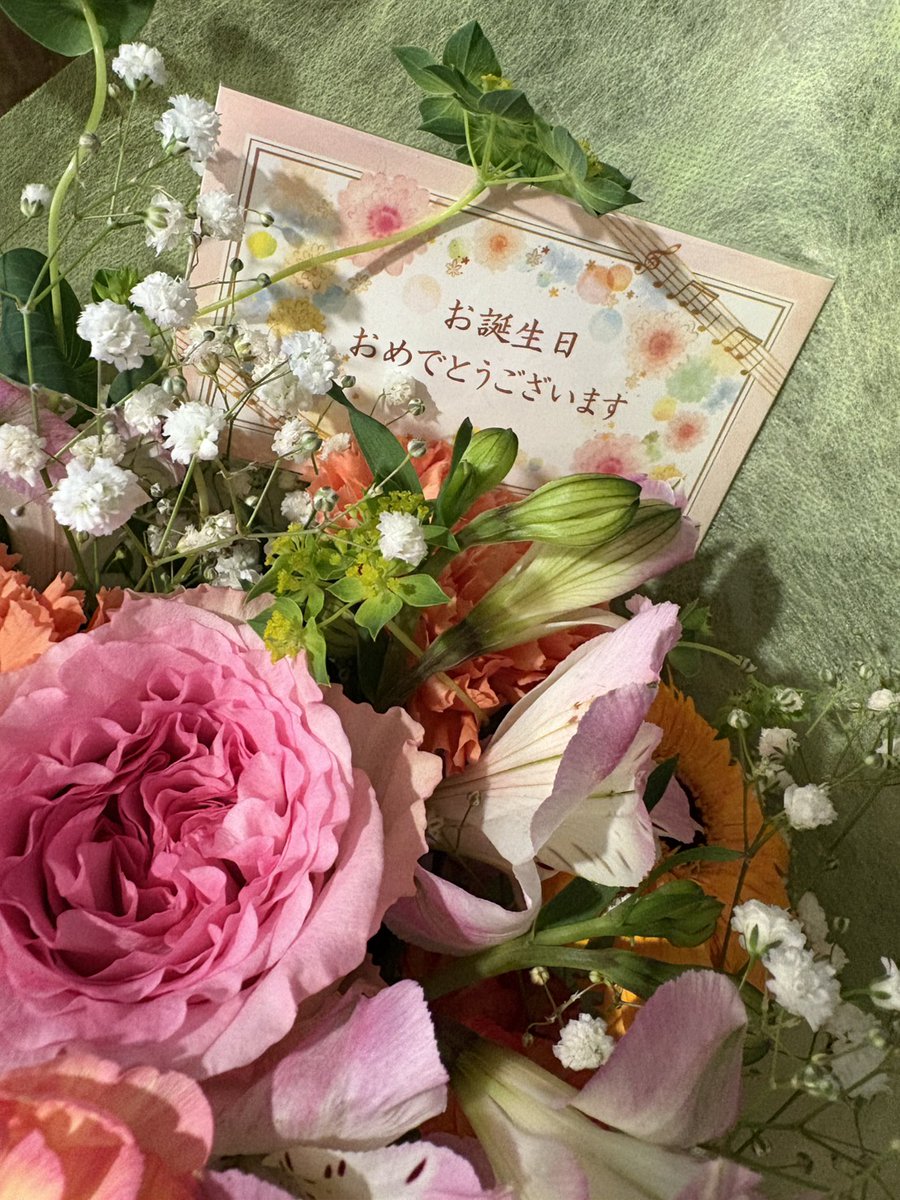AVANTI_opera's tweet photo. 本日、アヴァンティ主宰 植村憲市先生お誕生日でした。御歳78歳になられます。主宰をしながら、舞台でメインキャストを演じ続けています！今後とも、植村憲市を、よろしくお願い致します！【企画室一同】 #オペラ工房アヴァンティ #78歳   #現役オペラ歌手    #生涯現役  #町田  #オペラ https://t.co/qM486z6780