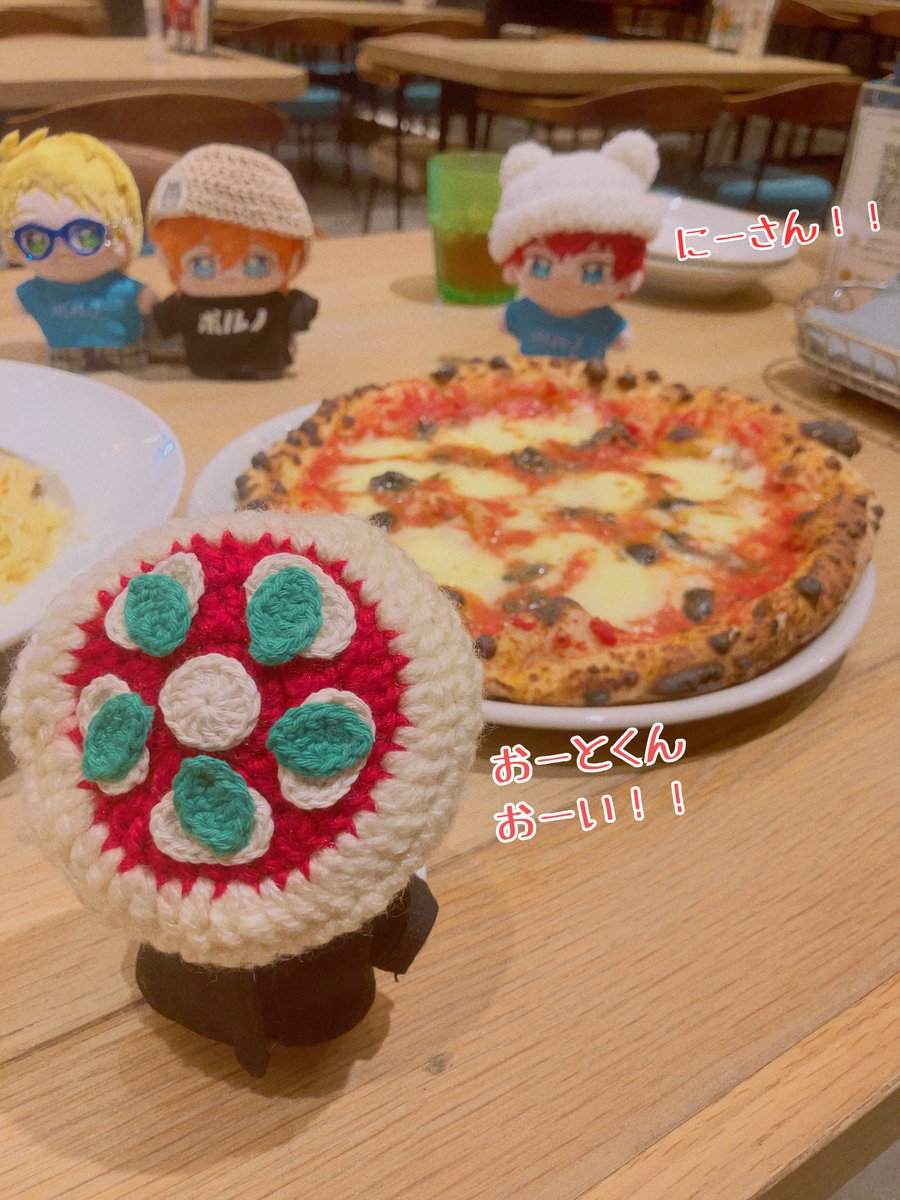 nui_misete's tweet photo. おいしい ぱすた と おっきな ぴざ たべたっしょ🍕🍝

#いつぬい
#いつぬいが見られるタグ https://t.co/eMN0t6D02W
