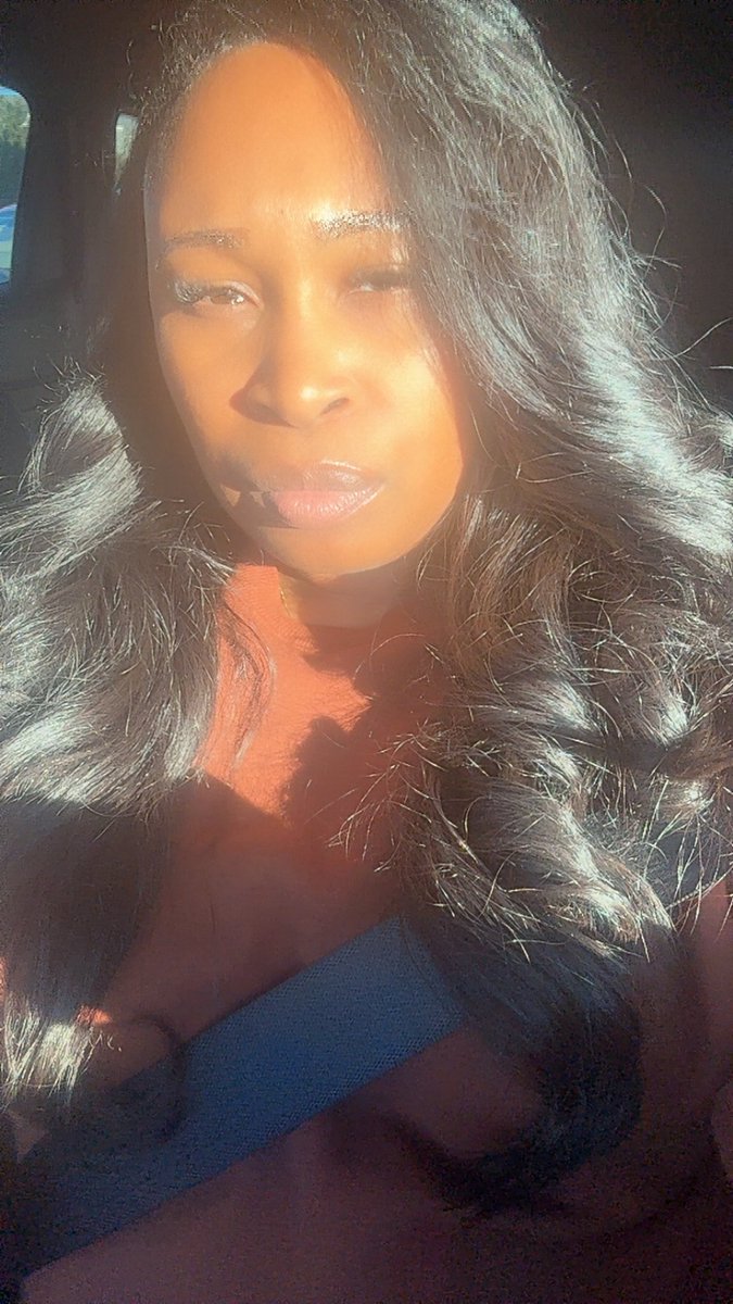 Regine Hunter tweet media