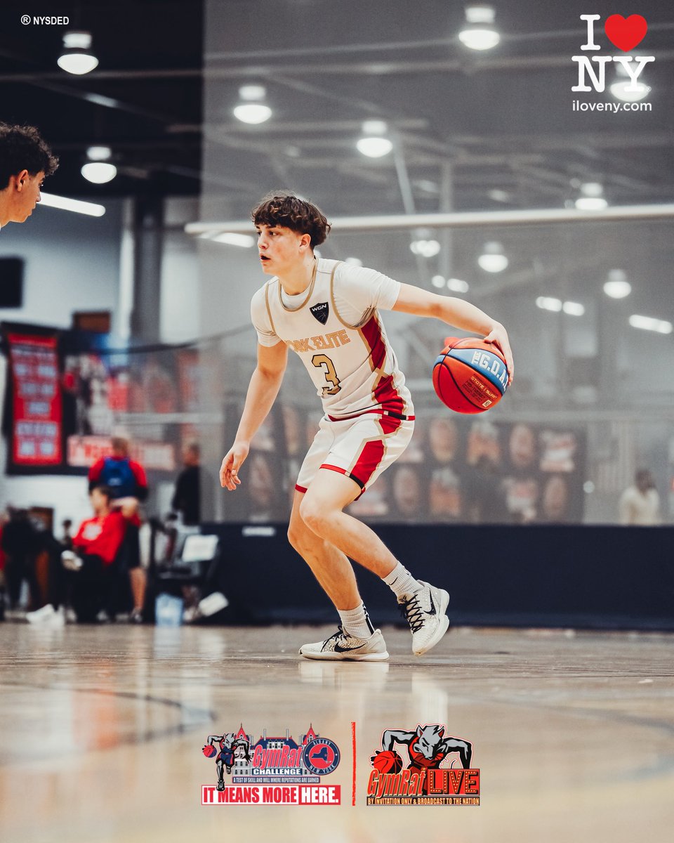 GymRatCHALLENGE's tweet photo. Some shots of York Elite vs Mass Commanders 16u! https://t.co/UBsjbA7Cma