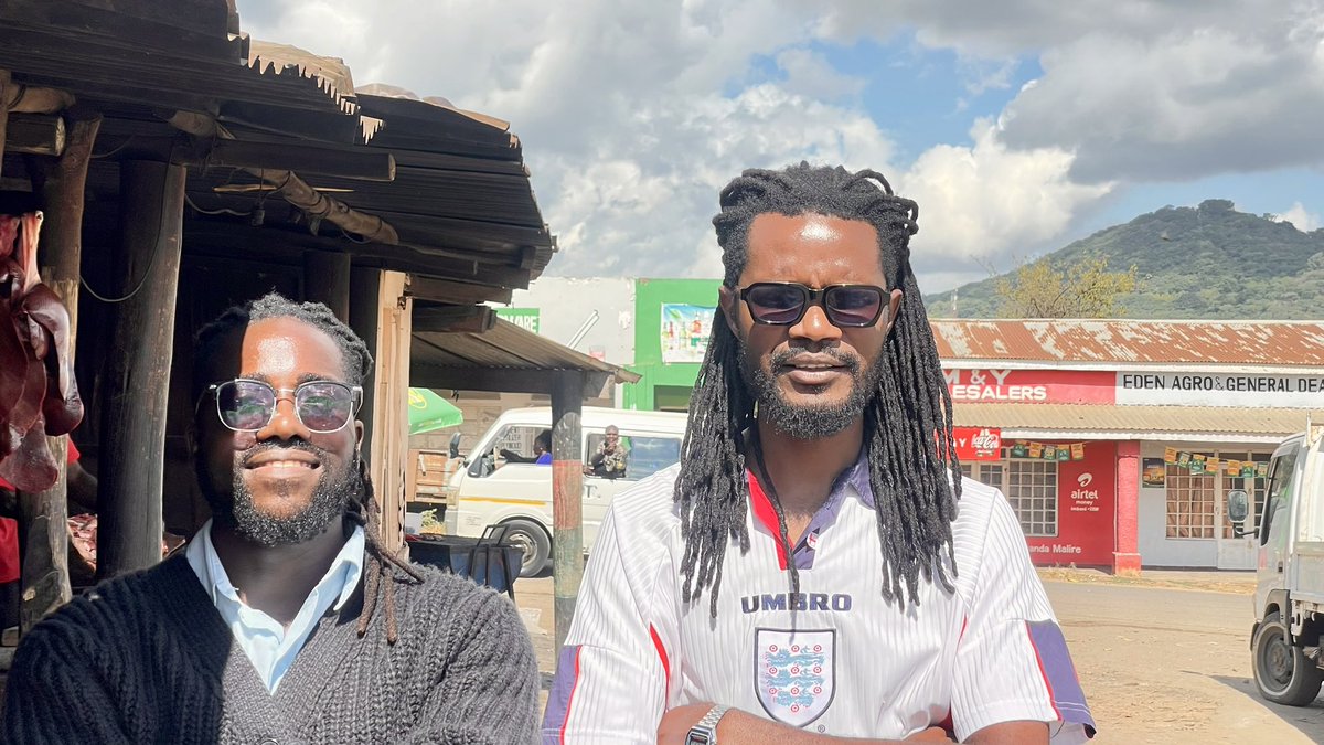 HappyBakolo's tweet photo. Bumped into @TheNtilo in Chilomoni this morning. We had chiwaya ndi nkhumba and great chats 🥂. 

What a wholesome person!!! https://t.co/X5zZaQmeNz