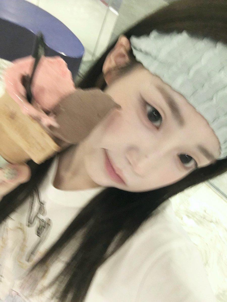 mandu0806's tweet photo. 얘들아(0명) 내가 서연이 눈썹 보이는 거 좋아하는 거 알지 ㅠ https://t.co/CBKvRwbcjl