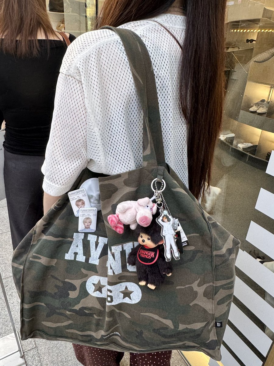 feelsoroooong's tweet photo. 엔?시티라는 아이돌 팝업 핫하다 그래서 다녀왔습니다 https://t.co/oPhCLf5DT9